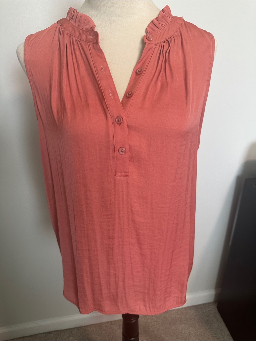 Simply Vera Vera Wang Sleeveless Ruffle-Neck Camisole - Muted Coral
